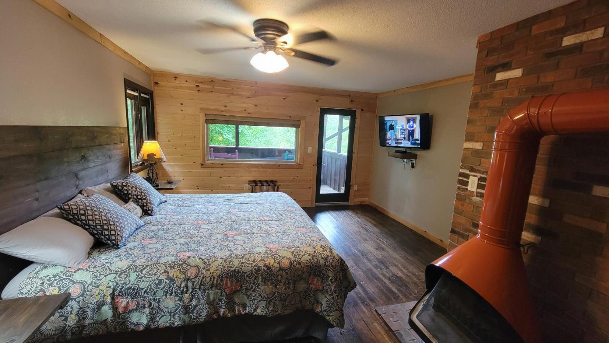 Bear Necessities, Luxury 5Bd Mtn Views, Hot Tub, Many Bear Sightings Villa Gatlinburg Dış mekan fotoğraf